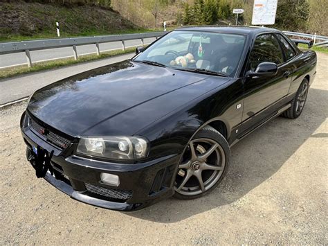 Nissan Skyline kaufen bei mobile.de